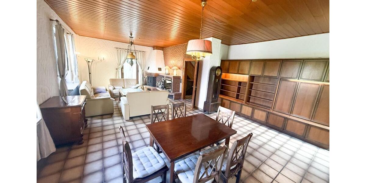 Maisonettenwohnung Hagen Hagen-Mitte - 7.5 Zimmer, 204 m&sup2;, 310.000&euro; | Angebot:26694151