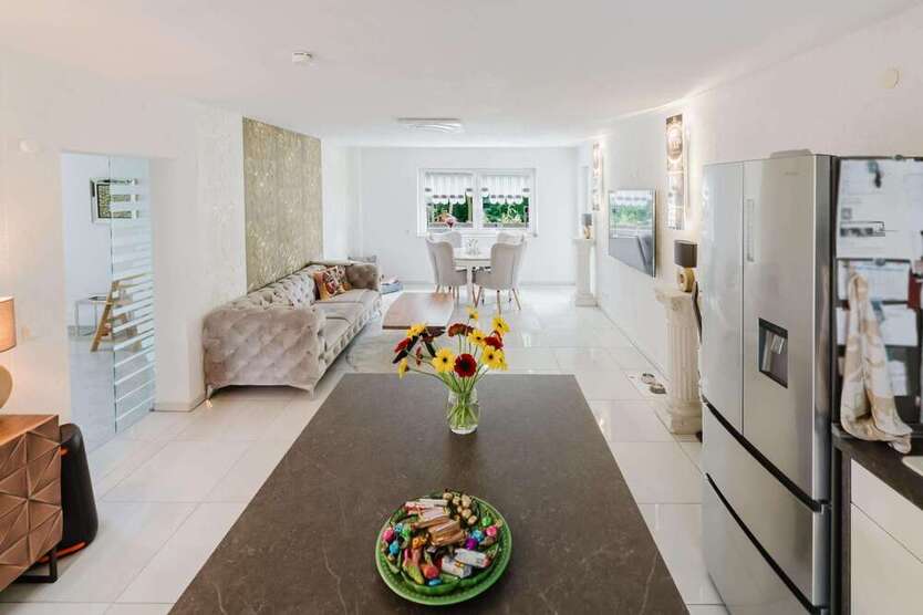Wohnung zum Kaufen in Herne 309.000 € 145 m²