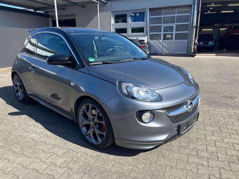 Opel Adam 80.000 km 11.490 € Dortmund 44265