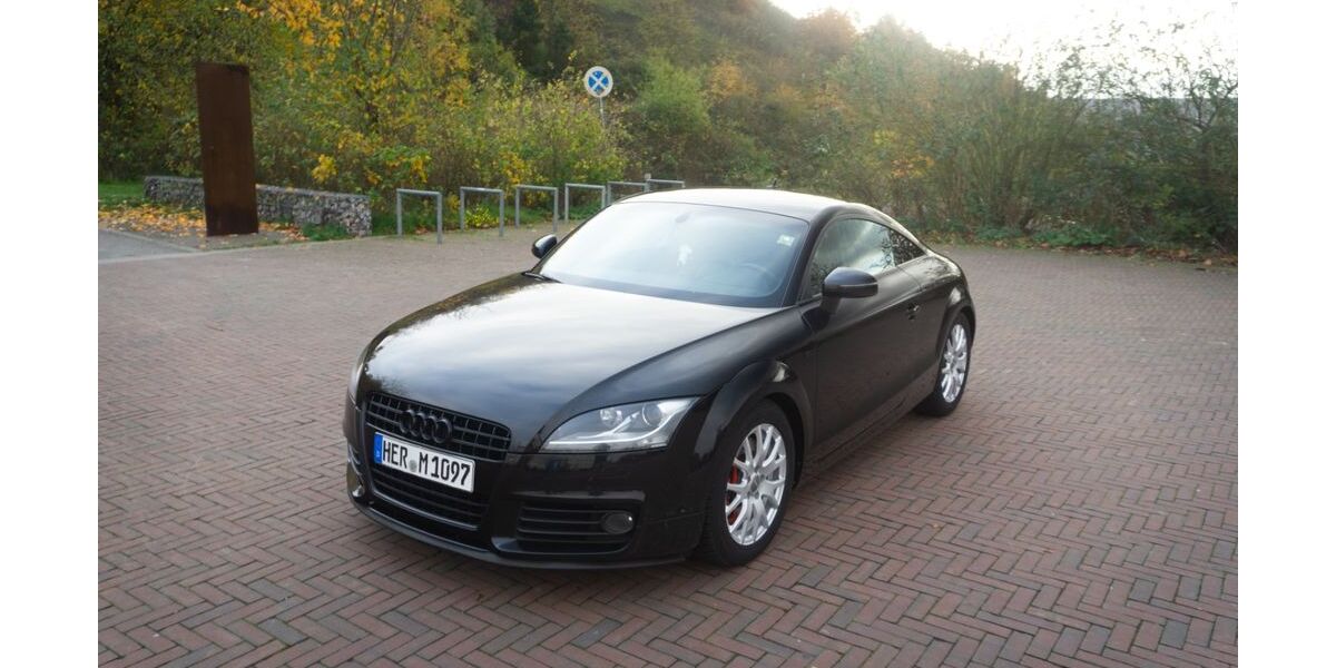 Audi TT 183.000 km 9.900 &euro; Bochum 44869