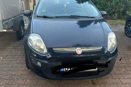Fiat Punto 194.392 km 1.600 € Gelsenkirchen 45892