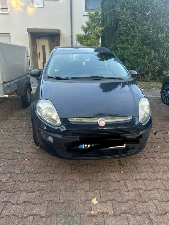 Fiat Punto 194.392 km 1.600 € Gelsenkirchen 45892