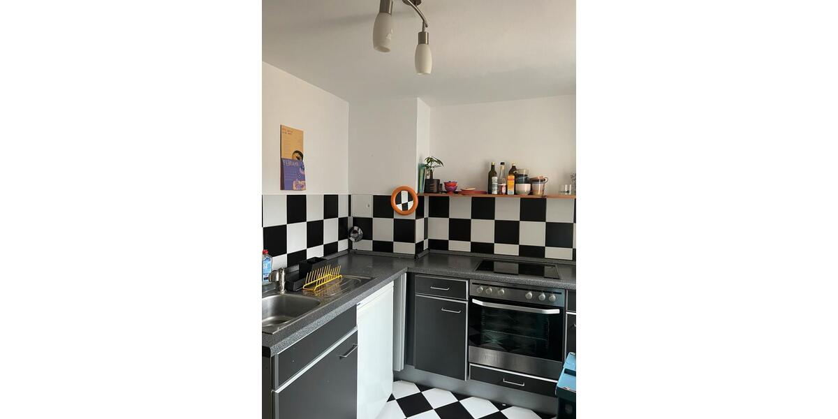 Etagenwohnung Essen Stadtbezirk II - 2 Zimmer, 51 m&sup2;, 750&euro; | Angebot:25780052