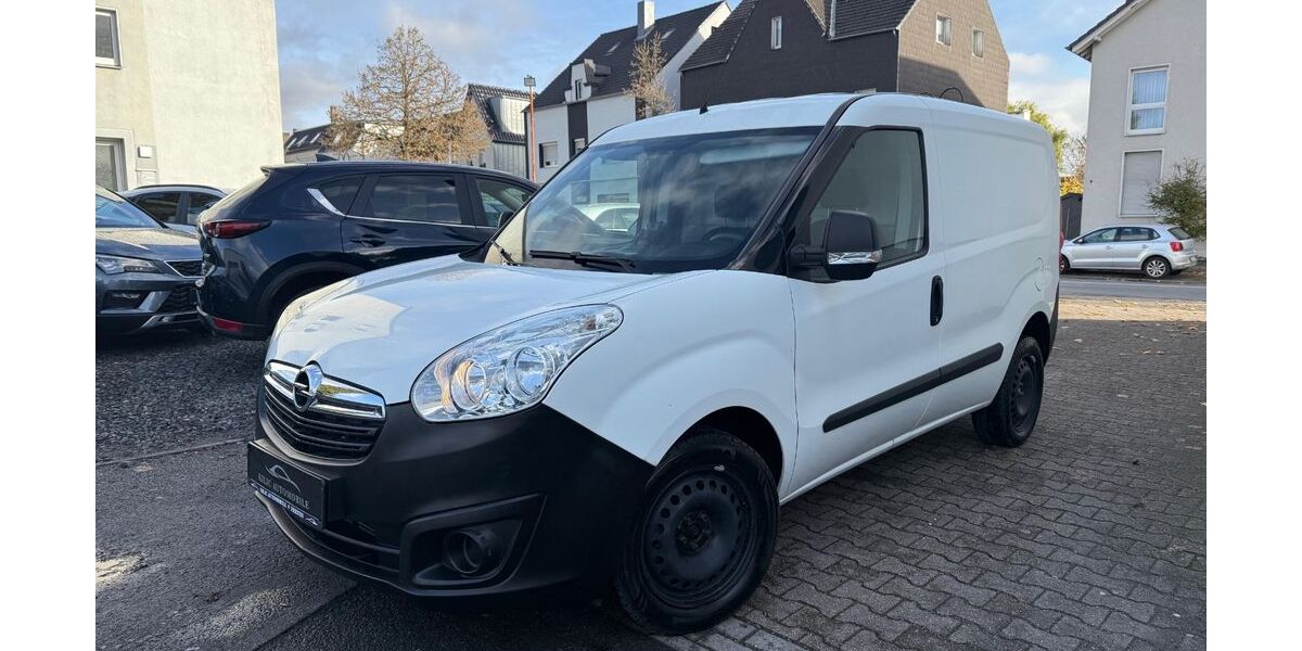 Opel Combo 94.000 km 7.297 &euro; Herten 45699