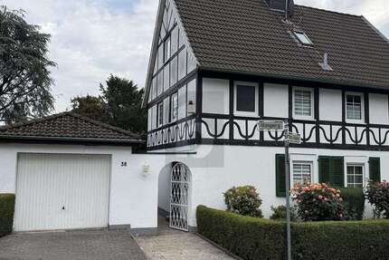 Haus Wuppertal Sedansberg - 5 Zimmer, 130 m&sup2;, 440.000&euro; | Angebot:26801488