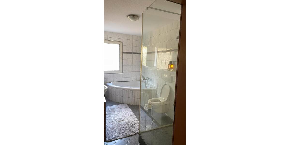 Maisonettenwohnung Herten - 1 Zimmer, 160 m&sup2;, 1.680&euro; | Angebot:27569871