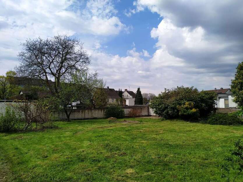 Grundstück zu verkaufen in Solingen 250.000 € 591 m²