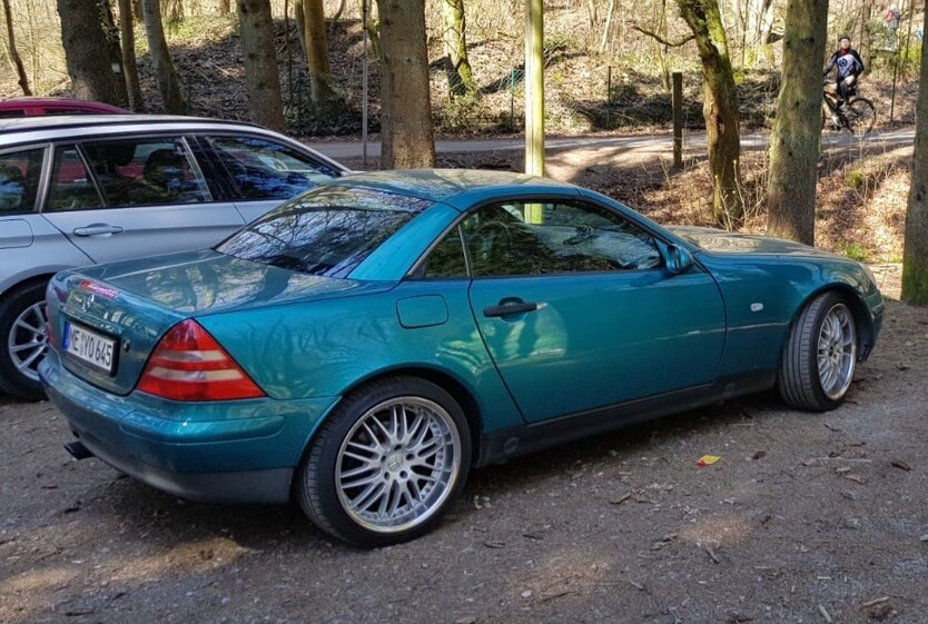 Mercedes-Benz SLK 200 283.000 km 1.580 € Recklinghausen 45657