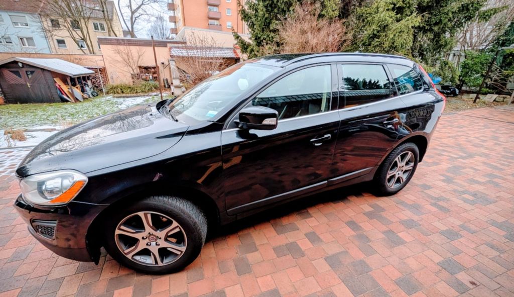 Volvo XC60 291.000 km 5.999 &euro; Herne 44652