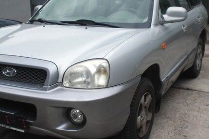 Hyundai SANTA FE 316.214 km 750 € Duisburg 47198