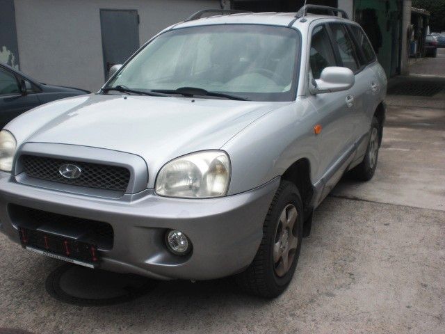 Hyundai SANTA FE 316.214 km 750 € Duisburg 47198