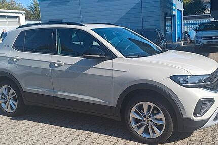 VW T-Cross 1.700 km 20.980 &euro; Essen 45307