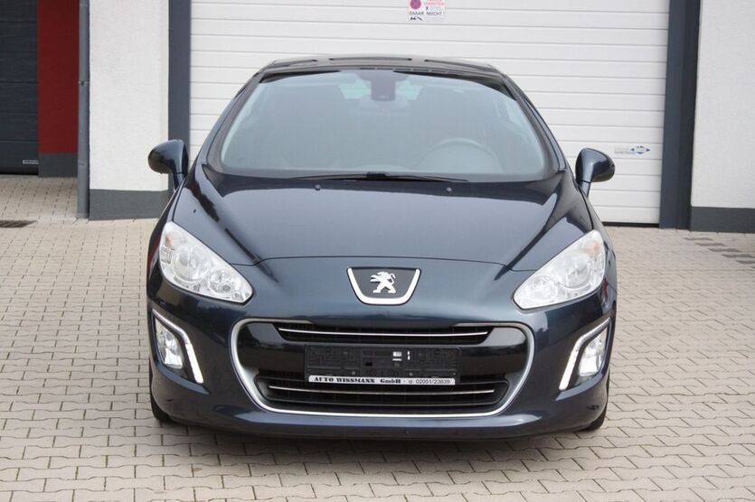 Peugeot 308 210.000 km 4.750 € Velbert 42549
