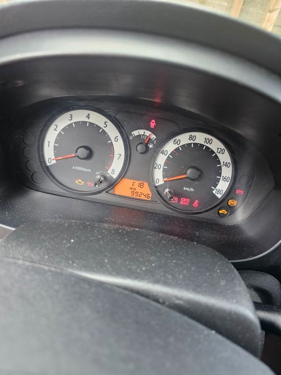Kia Picanto 99.246 km 3.900 € Herne 44625
