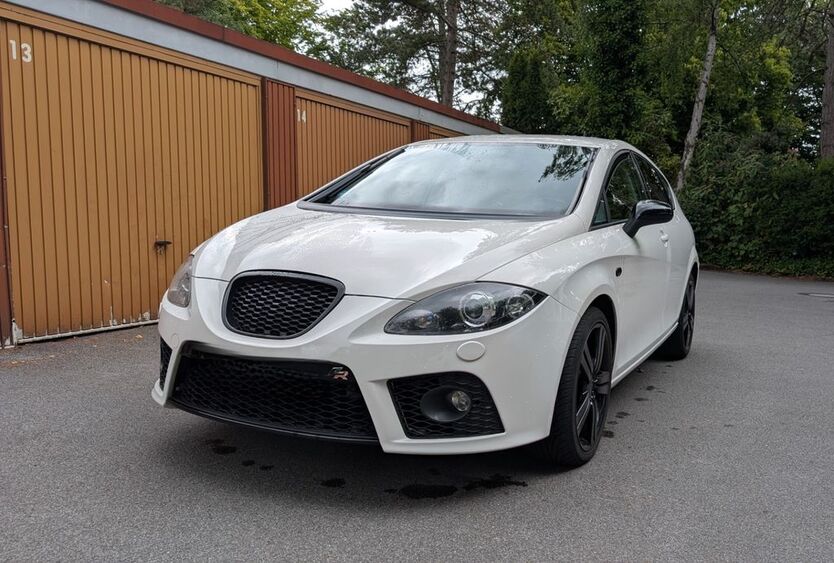 Seat Leon 158.000 km 4.500 € Hagen 58099