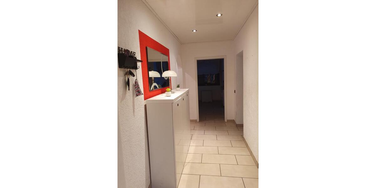 Doppelhaushälfte mal anders! Untere Etage zum Verkauf! 4.5 zimmer