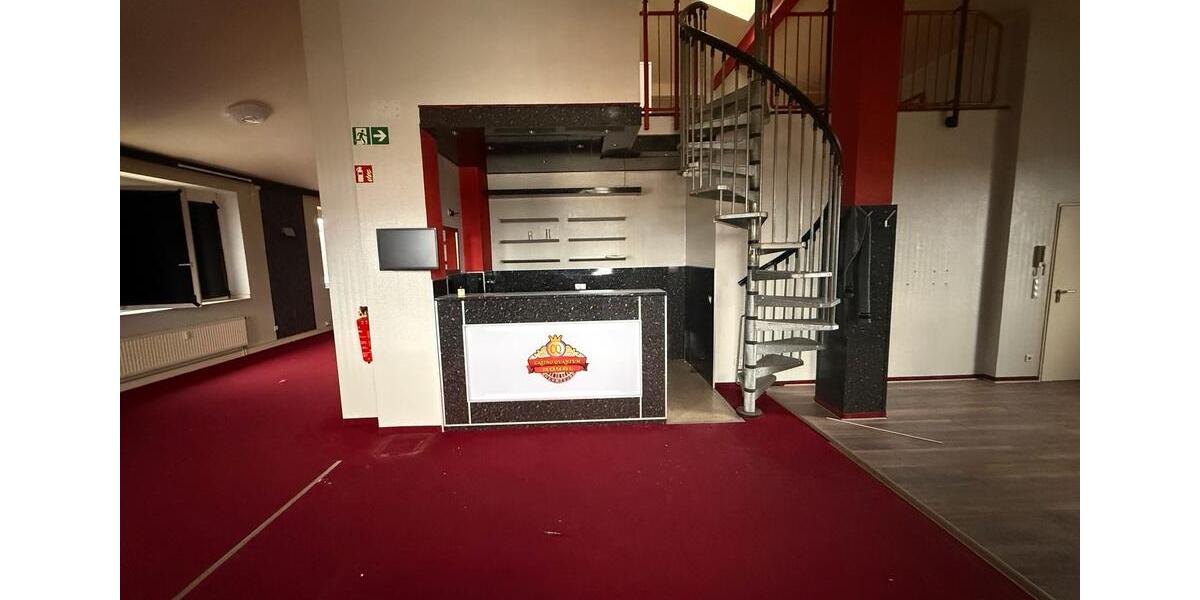 Attraktive Gewerbefläche ca. 140 m² im Obergeschoss zu vermieten zimmer