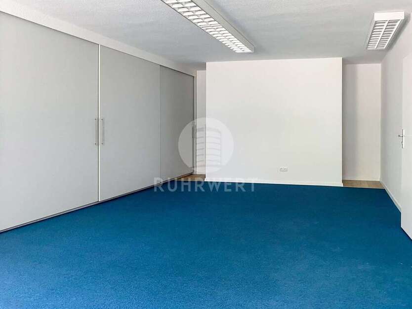 Büro in Essen 2.218 € 261 m²