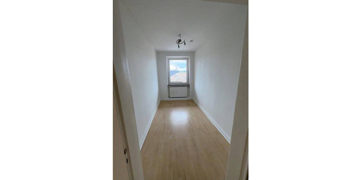 Etagenwohnung Wuppertal Barmen - 3 Zimmer, 70 m&sup2;, 640&euro; | Angebot:26820144