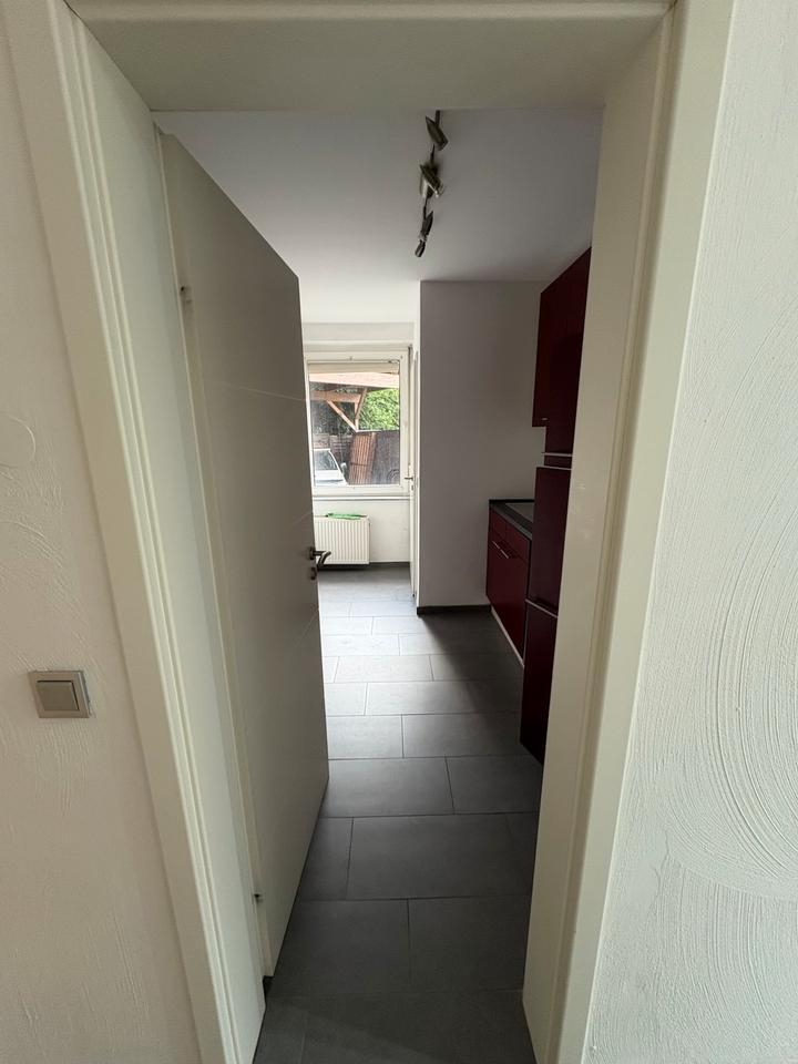 BüroStudioLokal ca.65qm,3,5Zi,Küche,2xWC C-R Bahnhofstr. zimmer