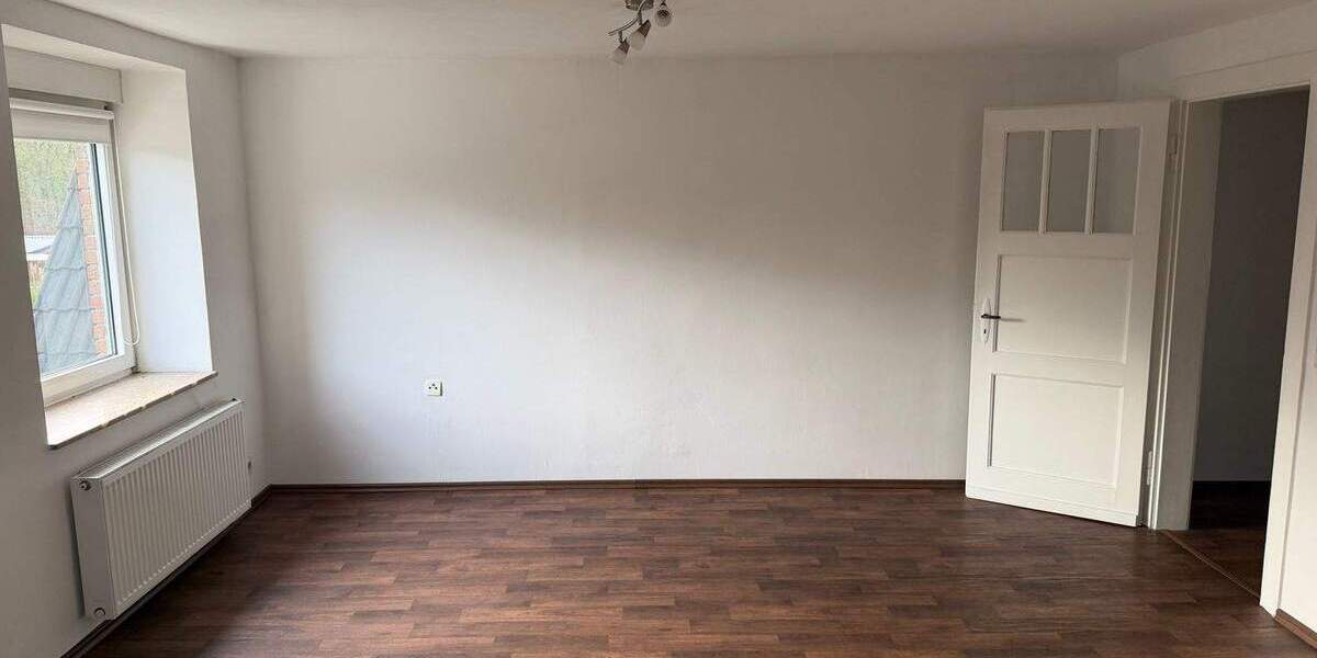 Gemütliche 2-Zimmer Dachgeschosswohnung mit Küche in Bottrop 3 zimmer