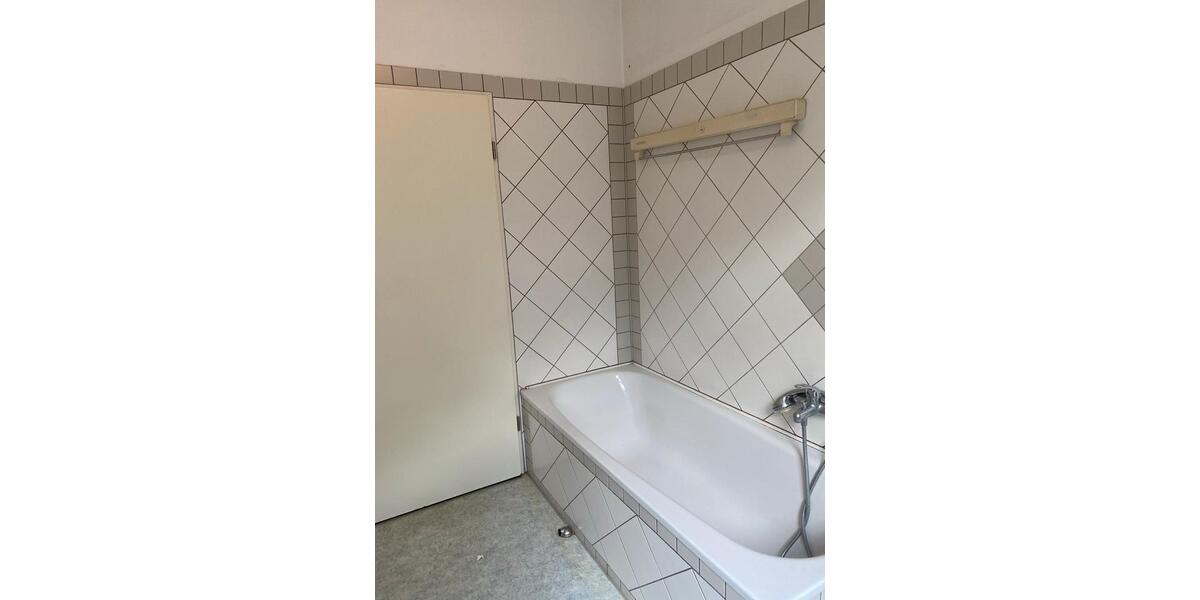 Mehrfamilienhaus, Wohnhaus Wuppertal Elberfeld - 14 Zimmer, 358 m&sup2;, 689.000&euro; | Angebot:26836312