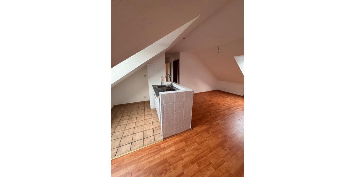 Dachgeschoßwohnung Herne Baukau - 2 Zimmer, 40 m&sup2;, 550&euro; | Angebot:24745910