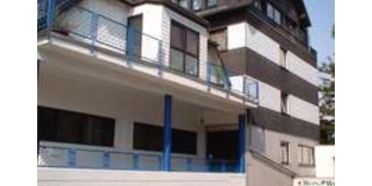 Gem. Büro- oder Praxisräume als kleines Apartment im Souterrain zimmer