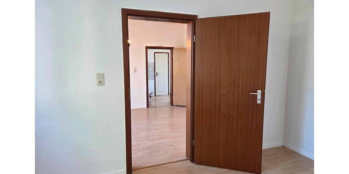 Etagenwohnung Bochum Bochum-Mitte - 3 Zimmer, 45 m&sup2;, 550&euro; | Angebot:26411541