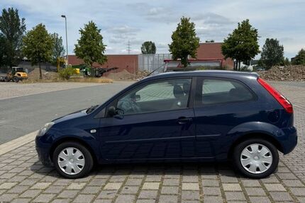Ford Fiesta 67.469 km 3.750 &euro; Hattingen 45525