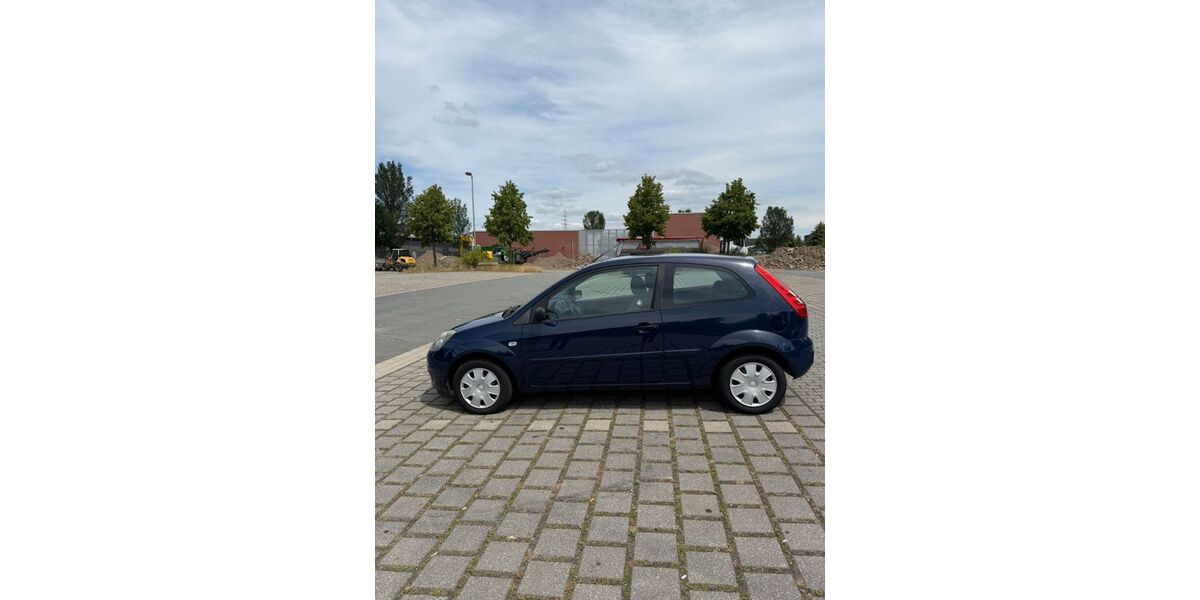 Ford Fiesta 67.469 km 3.750 &euro; Hattingen 45525