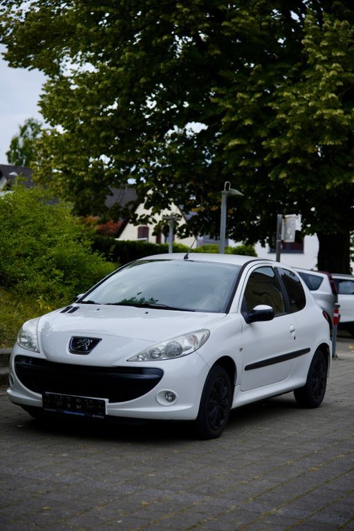 Peugeot 206 152.000 km 2.200 € Wetter (Ruhr) 58300