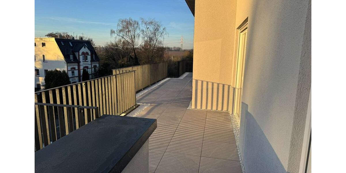 Exklusive Neubau-Penthousewohnung mit umlaufender Terrasse in Dortmund-Hombruch 5 zimmer