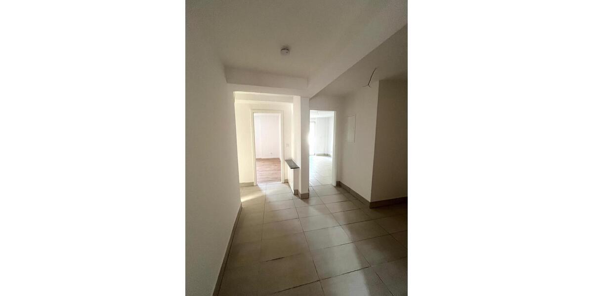 Sanierte 3,5-Zi.-Wohnung mit XXL-Terrasse in GE-Rotthausen zu vermieten! 3 zimmer