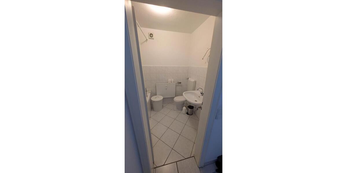 Etagenwohnung Bochum Bochum-Ost - 1 Zimmer, 36 m&sup2;, 420&euro; | Angebot:26690693