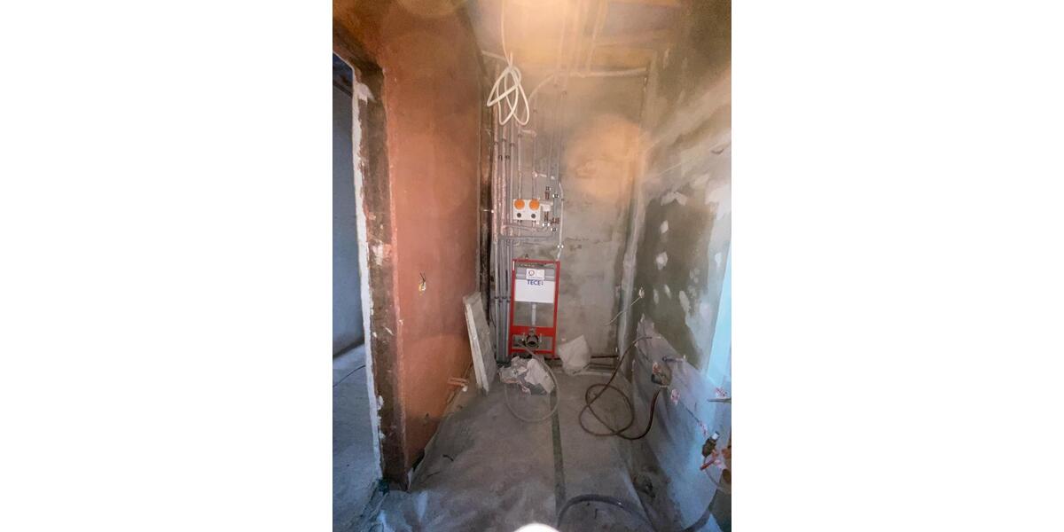 Kapitalanlage Mehrfamilienhaus zu verkaufen. 1 zimmer