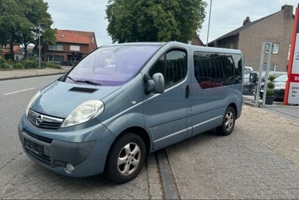 Opel Vivaro 209.000 km 9.999 &euro; HERNE 44623