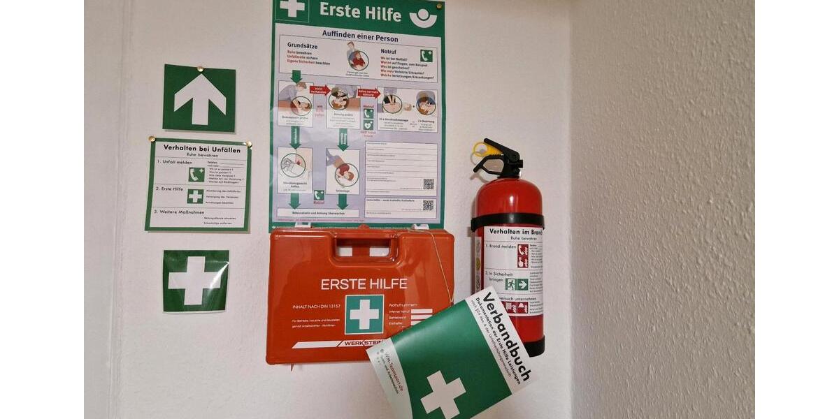 Top Location , 130 qm für Geburtstagsfeier oder Kurse zimmer