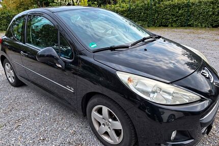 Peugeot 207 164.000 km 700 &euro; Wuppertal 42119