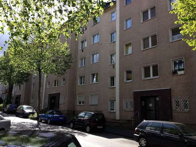 Wohnung zum Mieten in Wuppertal 340 € 46.42 m²