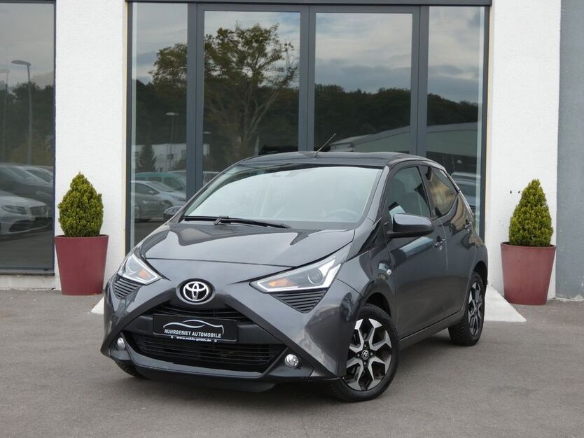 Toyota Aygo (X) 59.321 km 8.750 € Bochum 44807