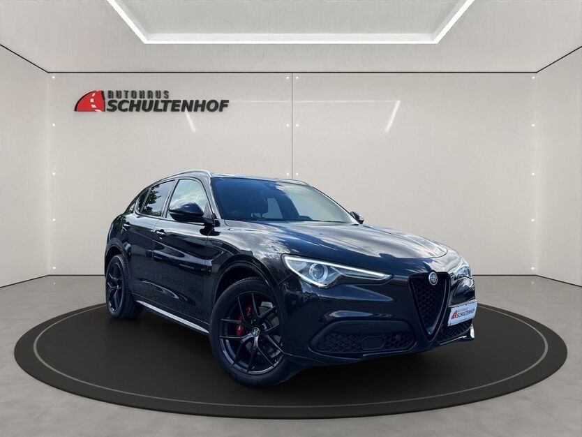 Alfa Romeo Stelvio 185.000 km 22.499 € Mülheim/Ruhr 45481