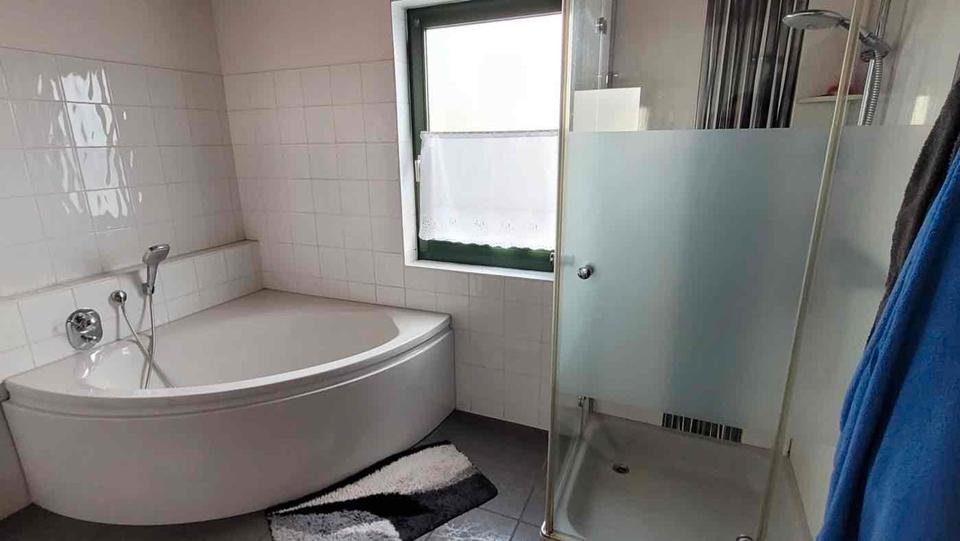 Einfamilienhaus Witten Rüdinghausen - 3 Zimmer, 204 m&sup2;, 1.500&euro; | Angebot:26401128
