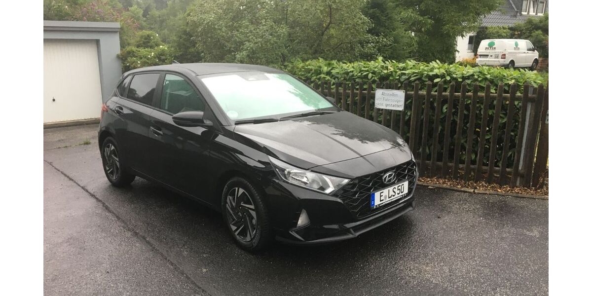 Hyundai i20 48.000 km 16.950 &euro; Essen 45149