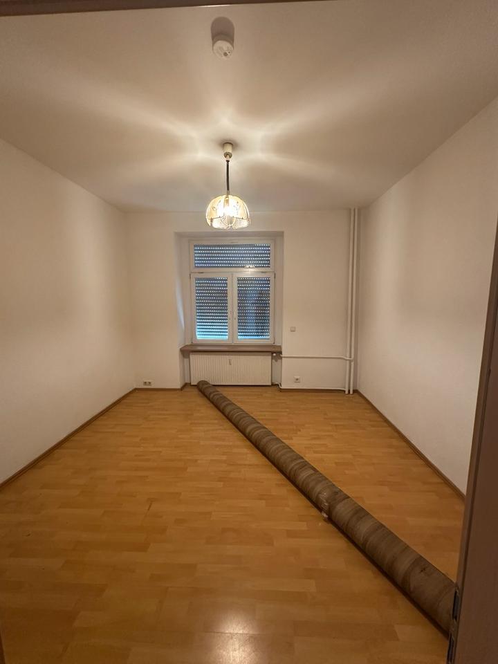 Frisch renovierte 1-Zimmer-Wohnung in Remscheid - Zentrumsnah
