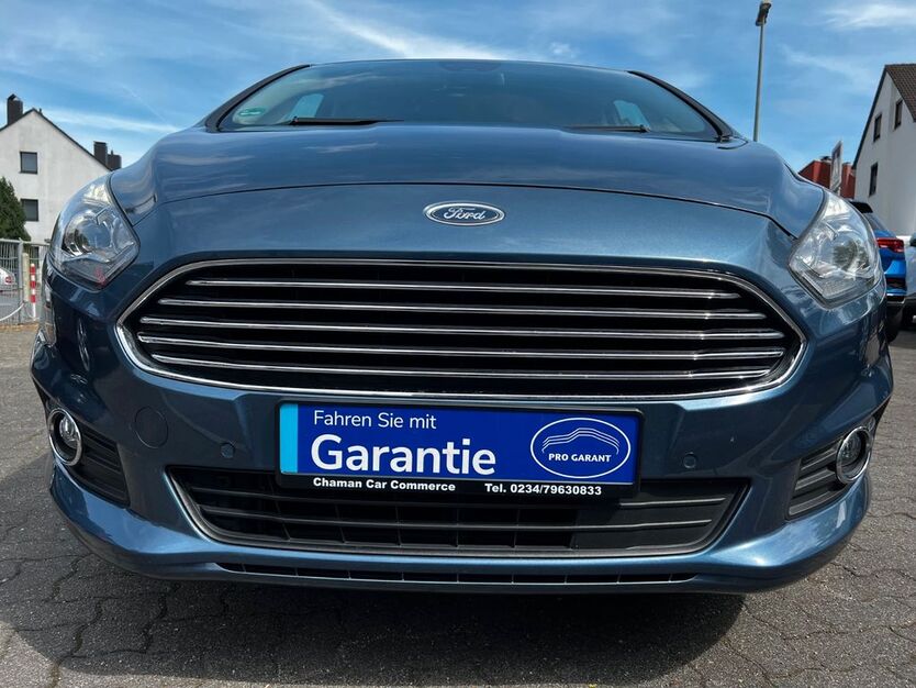 Ford S-Max 59.307 km 18.700 € Bochum 44791