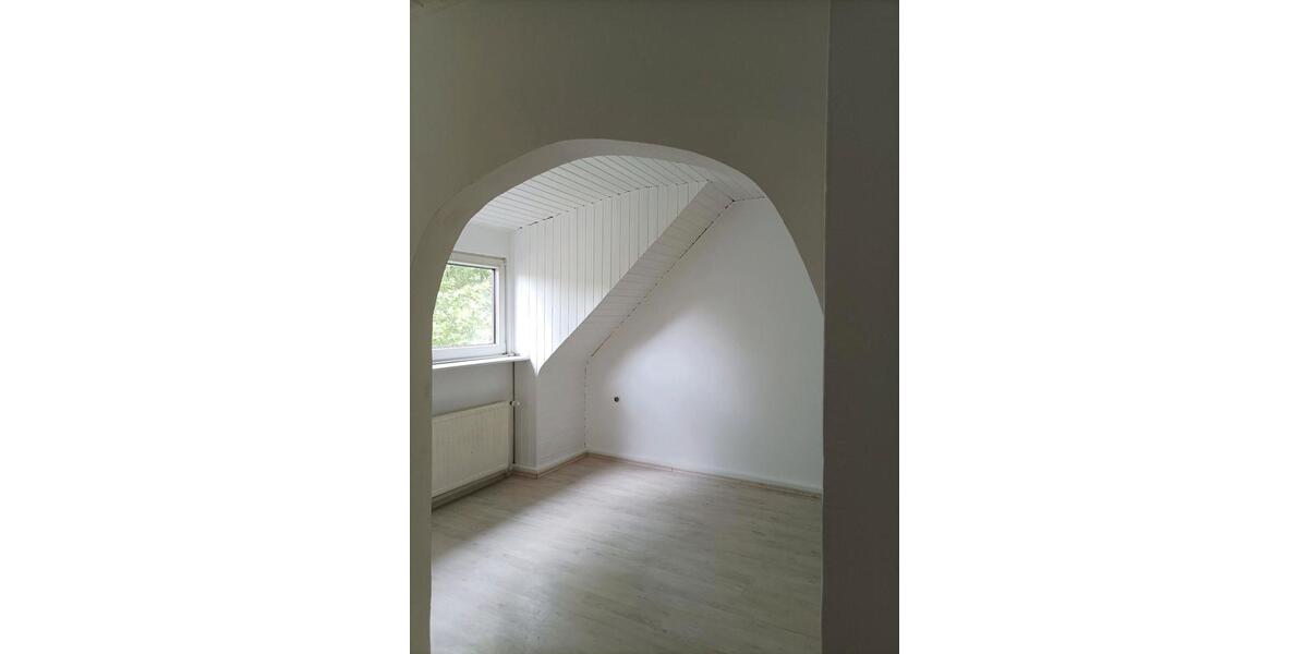 Dachgeschoßwohnung Witten Annen - 3 Zimmer, 65 m&sup2;, 500&euro; | Angebot:24488101