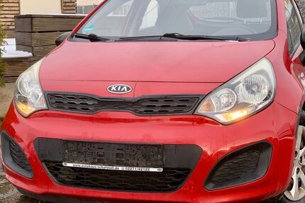 Kia Rio 172.700 km 2.850 &euro; Gelsenkirchen 45884