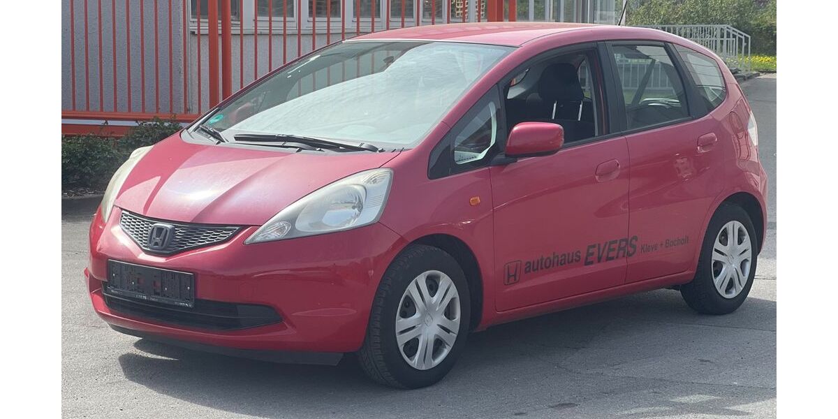 Honda Jazz 185.000 km 2.790 &euro; Herten 45701