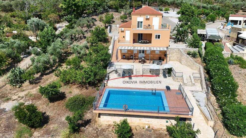Haus zum Kaufen in Kournas 770.000 € 180 m²